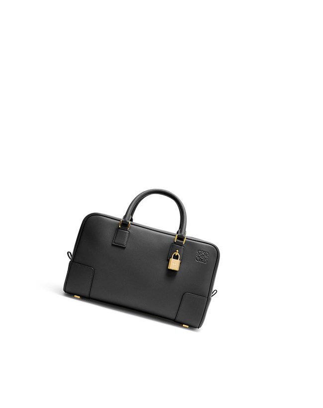 Loewe Amazona 28 bag in nappa calfskin Noir | 7529BPJOR