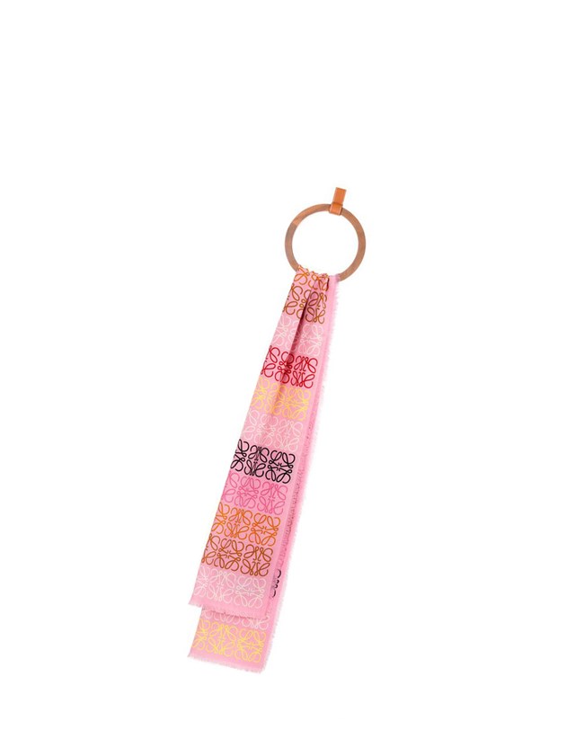 Loewe Anagram lines scarf in wool and cashmere Rose Multicolore | 9073JORFE