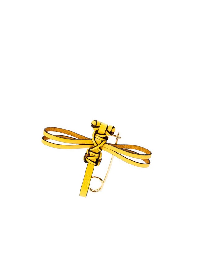 Loewe Dragonfly pin charm in calfskin Jaune | 3064JSPEH