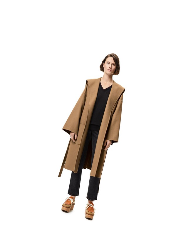 Loewe Encapuchonné belted coat in wool and cashmere Camel | 6905QZFEC