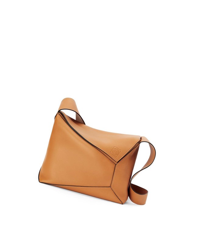 Loewe Large Puzzle Hobo bag in nappa calfskin Warm Desert | 3817YBRHP