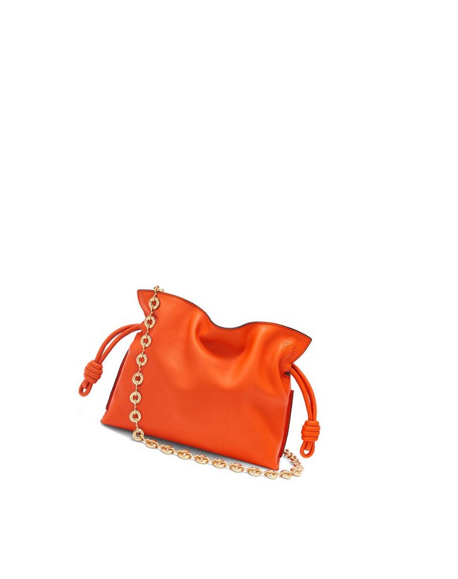 Loewe Mini Flamenco clutch in nappa calfskin with chain Orange | 6304RDGYK