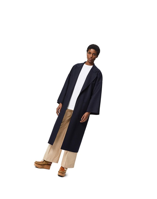 Loewe Oversize belted coat in wool and cashmere Bleu Marine Bleu | 6120GLJTX