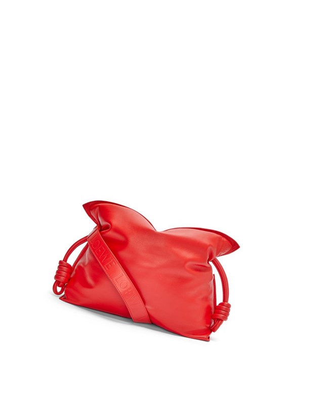 Loewe Puffer Flamenco clutch in shiny nappa lambskin Lipstick | 5671AMQWC