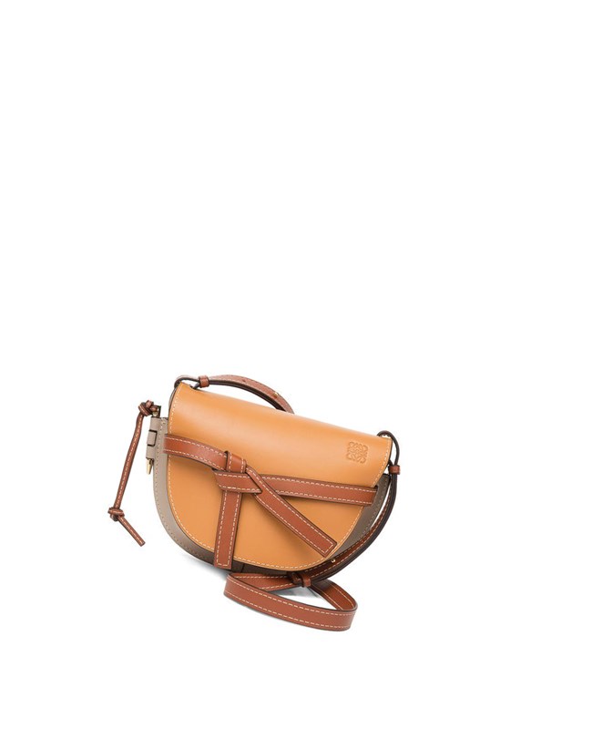 Loewe Small Gate bag in soft calfskin Grise Clair | 8539ZJABS