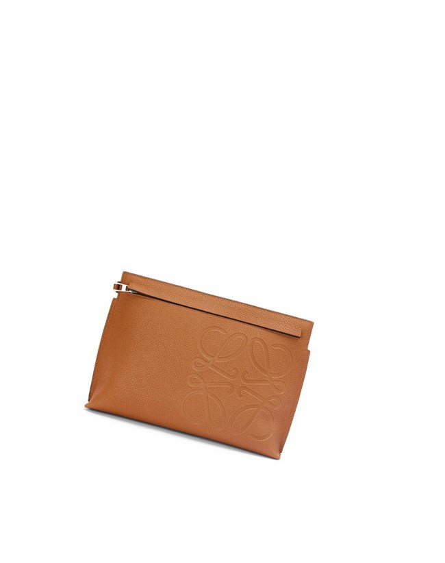 Loewe T Pouch in grained calfskin Tan | 0451XWVGT